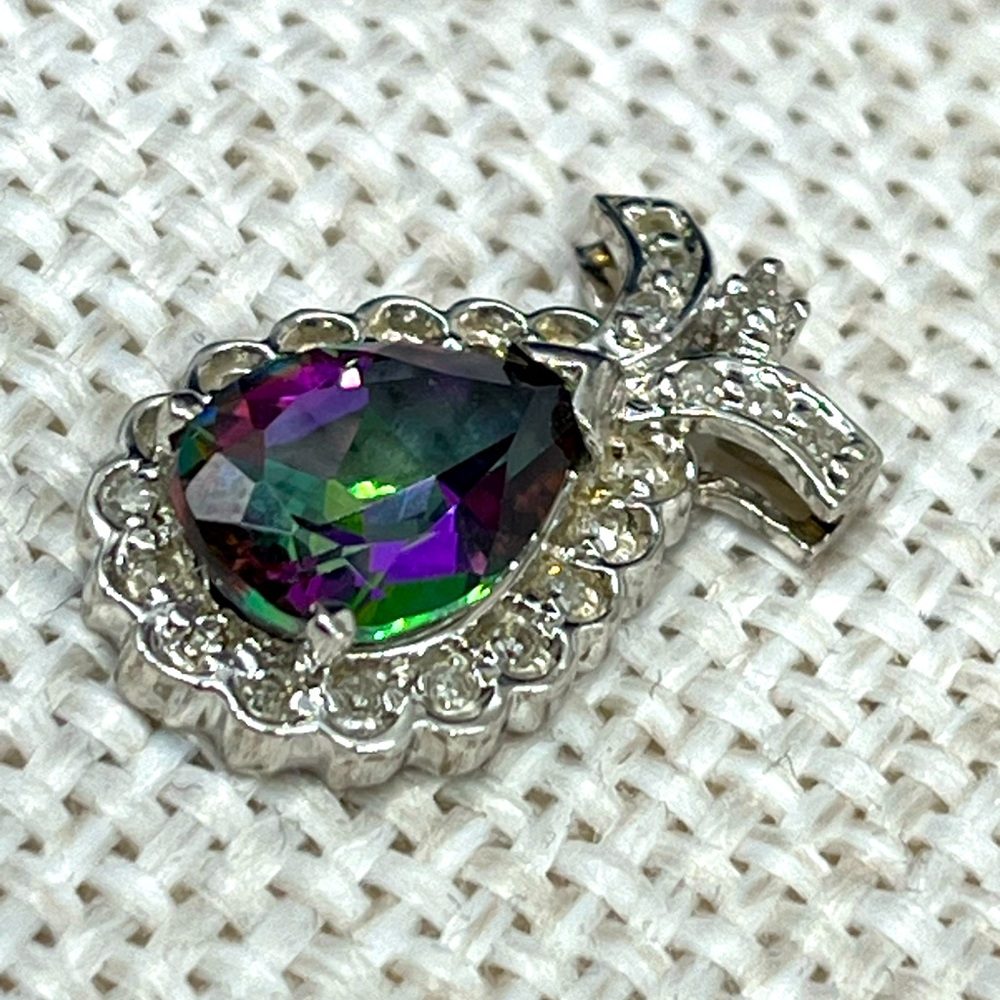 Vintage 10k White Gold Mystic Topaz & Diamond Pendant - 2.5g